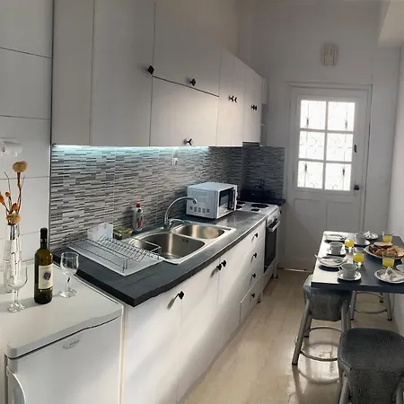 Holiday home Nikilein's House, 150μ απο την παραλία *