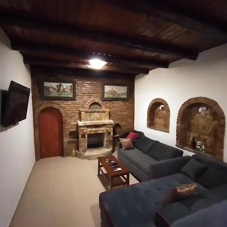Stonemakers Hide Karyotikon