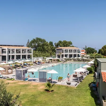 Hotel Acharavi Beach