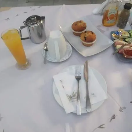 Inn Katafygio Zuflucht Marathias (Corfu)