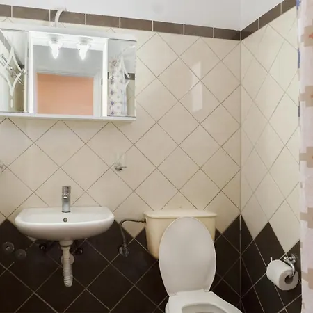 Apartment Dora Pagoi 1