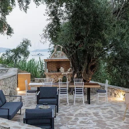 Villa Nisos Corfu *