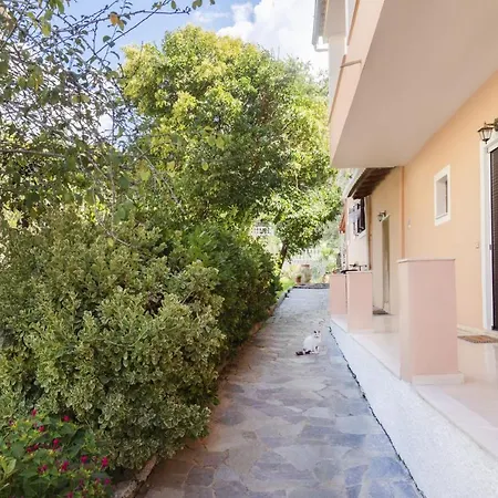 Dora Pagoi 2 Apartment *