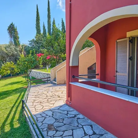 Chrismos Luxury Corfu * Apraos