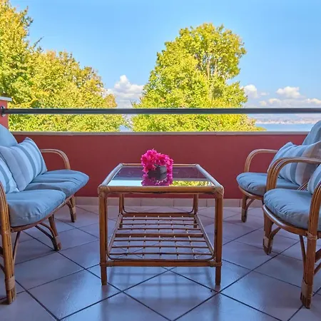 Chrismos Luxury Corfu Apraos