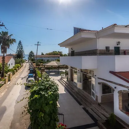 Aparthotel Chandris 3*