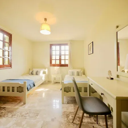 Villa Renas Sweet Near By Dadovillas *
