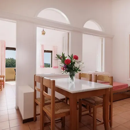 Hotel Century 4*