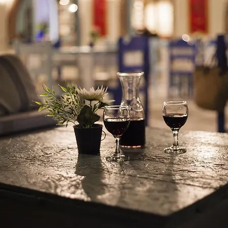 Avra Budget Benitses (Corfu)