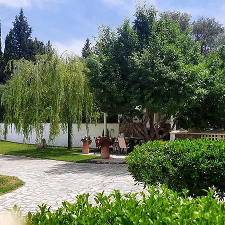 Villa Claire Corfu Achilleion