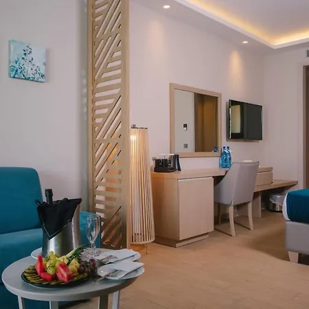Almyros 5* Almiros strand