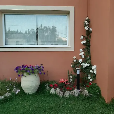 Armonia House Village