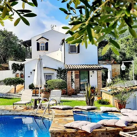Villa Claire Corfu *