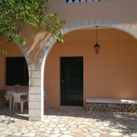Aristidis Apartm. 2 Kavos