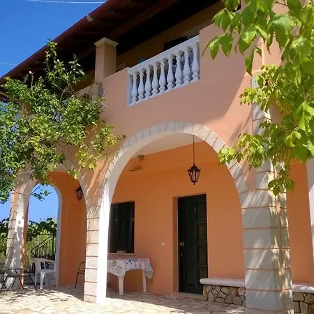 Aristidis Apartm. 2 Holiday home *