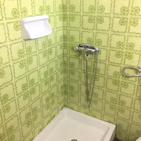 Aristidis Apartm. 2 * Kavos