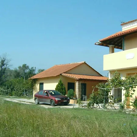Holiday home Aristidis *