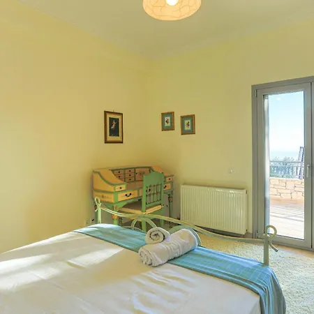 Kalamia Villa *