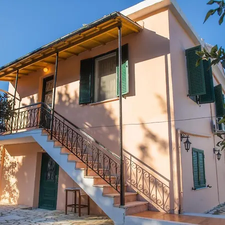 Holiday home The Old Well, Spacious House In North Corfu Peritheia