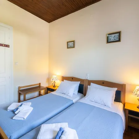 Holiday home The Old Well, Spacious House In North Corfu *