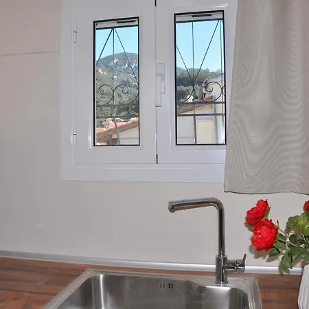 Dina Apartment Agios Gordios (Corfu)
