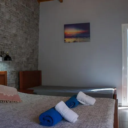 Anna Apartment *