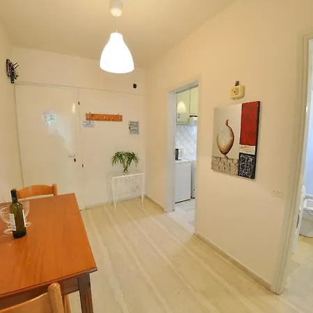 Apartment Dina