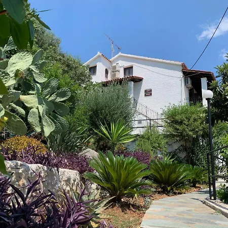 Guest house Perris *