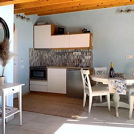 Beachfront Loft - Agios Gordios, Corfu * Agios Gordios (Corfu)