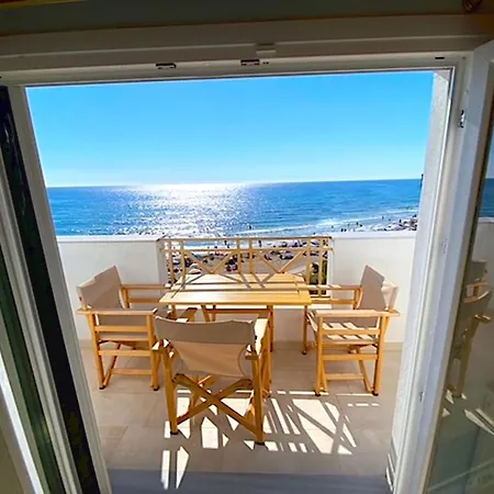 Beachfront Loft - Agios Gordios, Corfu Apartment