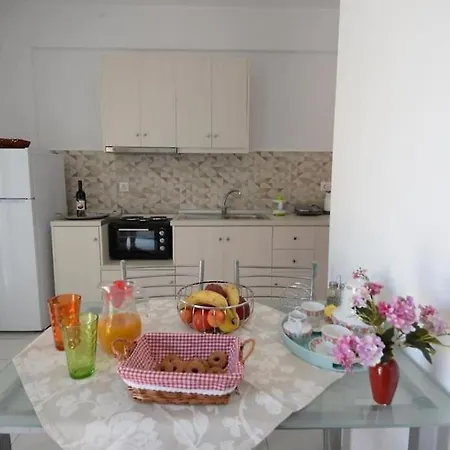 Apartment Filoxenia Rose Alepou