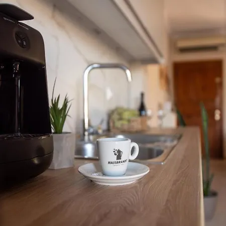 Apartment Karma - Modern *
