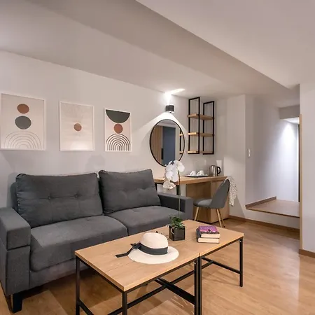 Traveleclectic Apartment