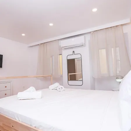 Casa Piccola Apartment *
