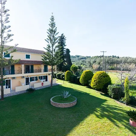 Oula Maisonettes Hotel