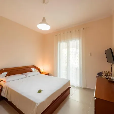 Fouki Apartment Ipsos