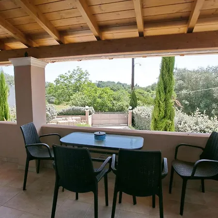 Apartment Estia's House