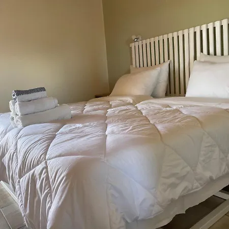 Aparthotel Mythos Apts Rentit *