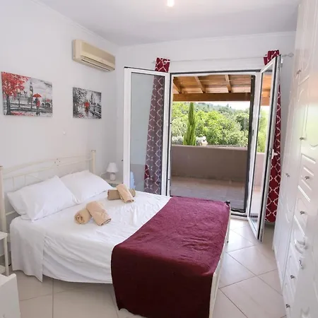 Apartment Estia's House *