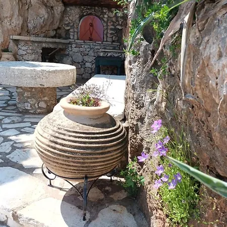 Aphrodite's Maisonette On Corfu Island Apartment