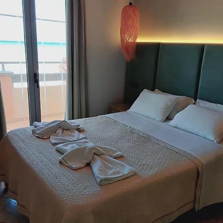 Aparthotel Ninos On The