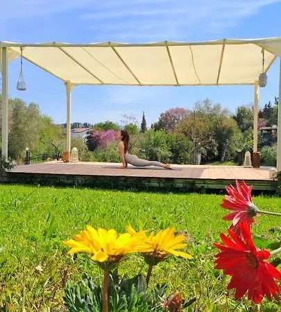 Sundial House Poulades
