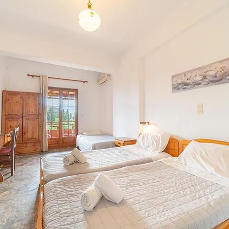 Arianna Ground Floor 8 Apartment *