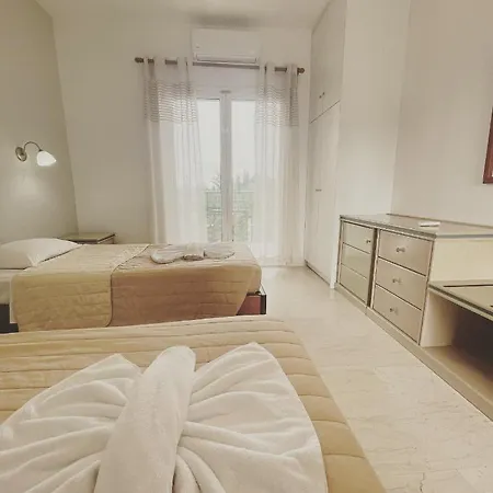 Apartment Banos And Swimming Pool Roda (Corfu)