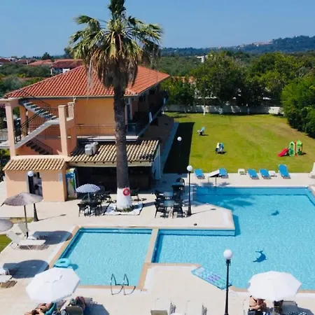 Apartment Banos And Swimming Pool Roda (Corfu)