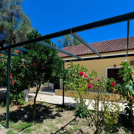Tony's Garden House Holiday home *