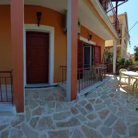 Dora's Apartment Kavos