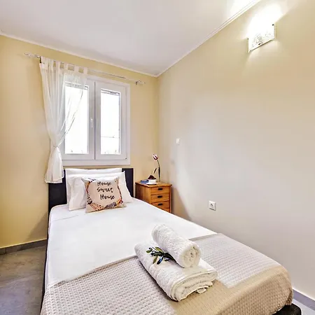 Apartment Lydia House, Corfu *
