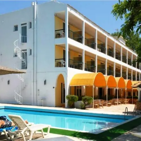 Hotel Feakion 2*