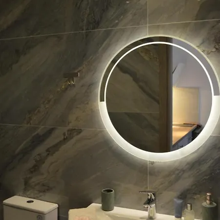 Appartement Golden Mile Studio-apartment Ypsos